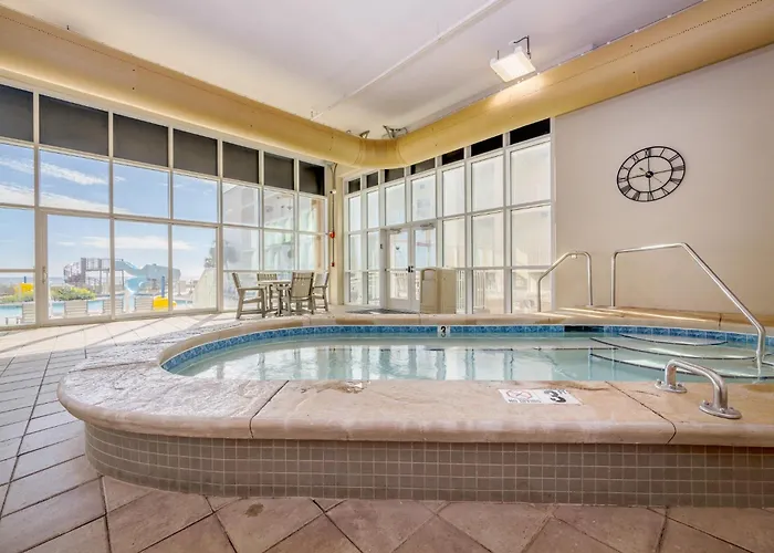 Phoenix Gulf Towers 2602 Apartment *