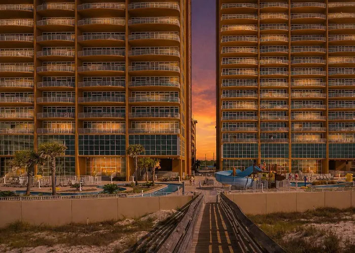 Phoenix Gulf Towers 2602